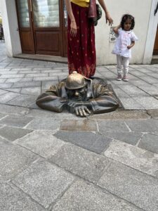 Bratislava Bronze statue